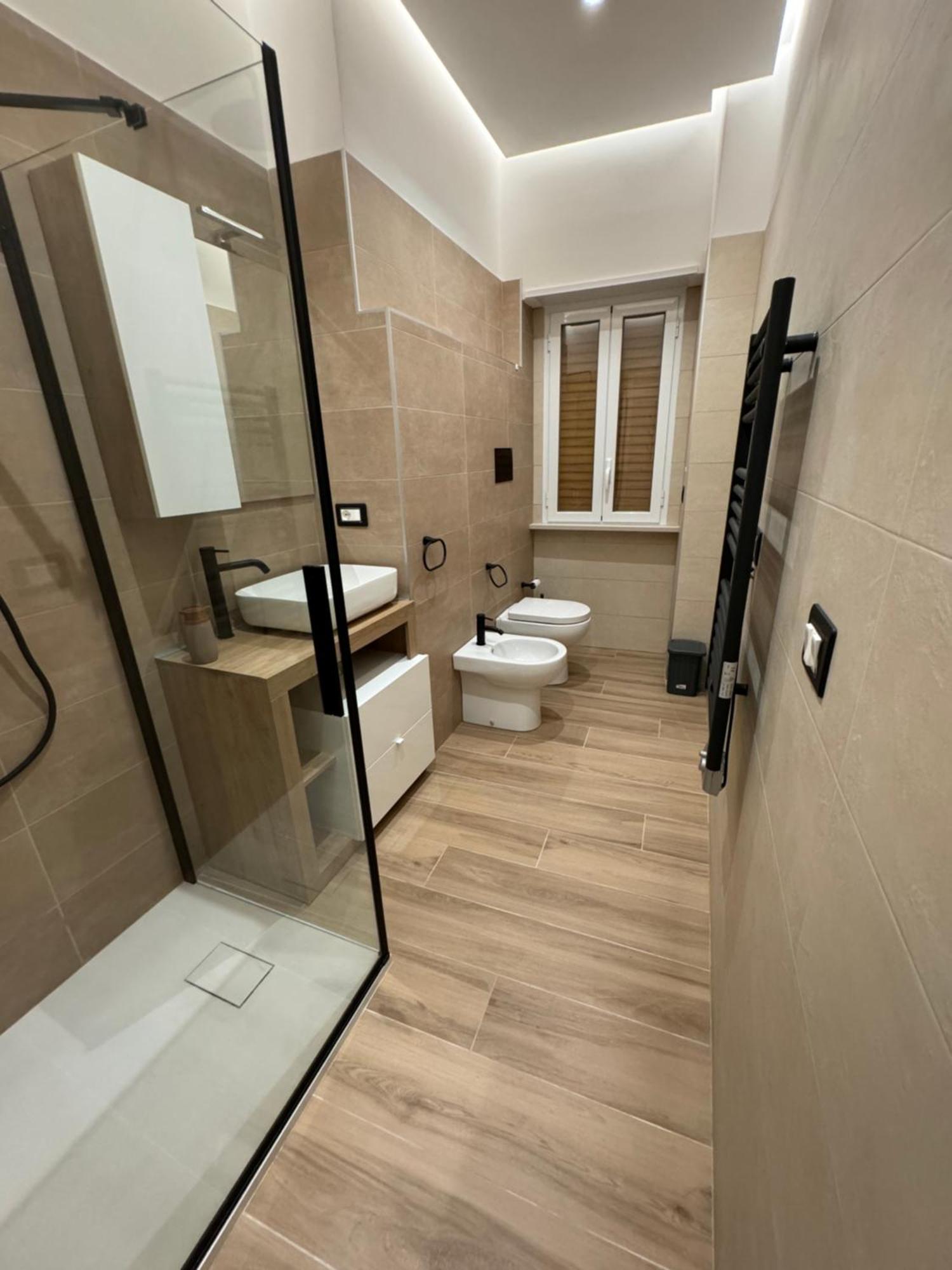 Praia Guest House 1 برايا إيه ماري المظهر الخارجي الصورة