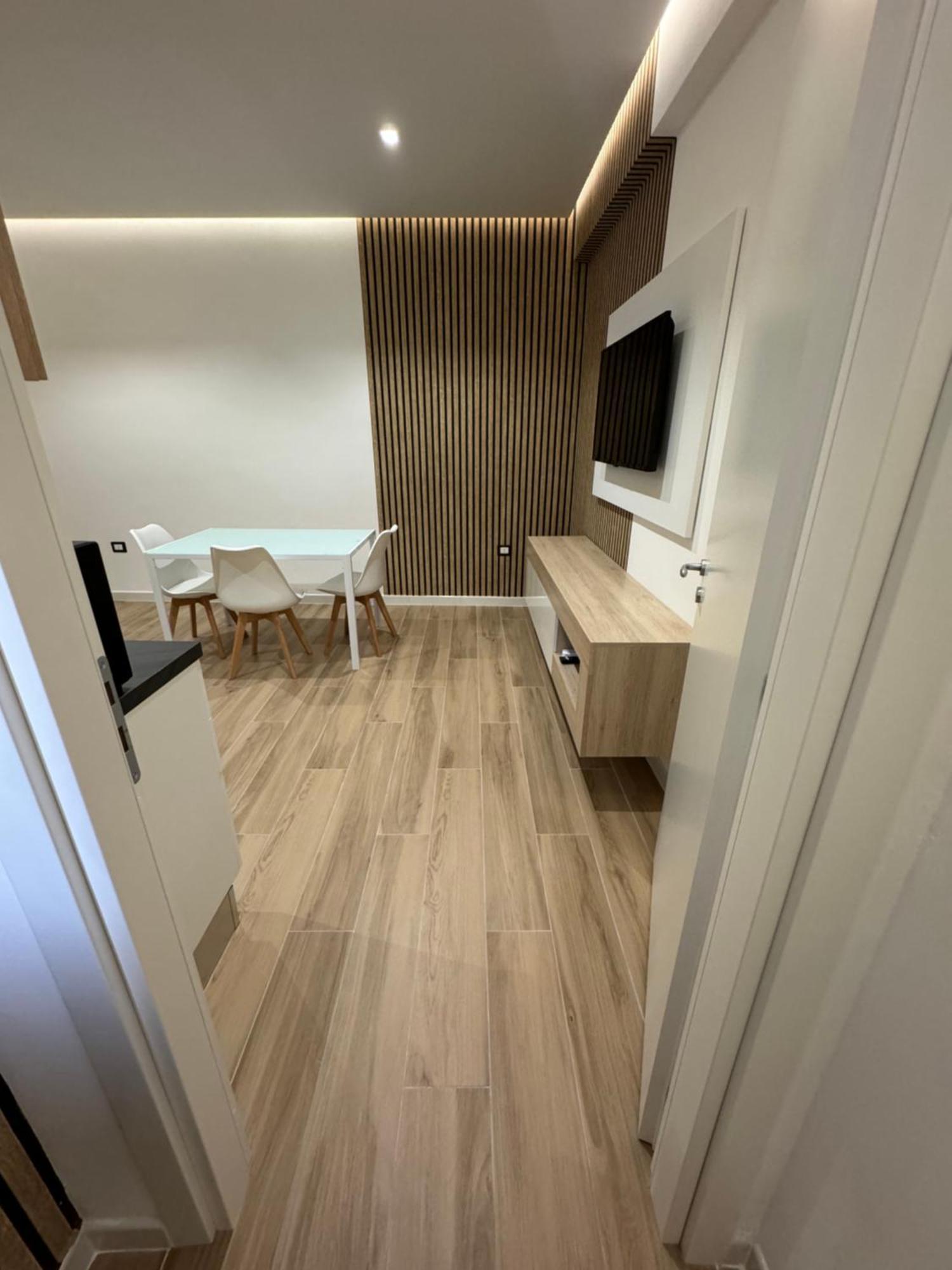 Praia Guest House 1 برايا إيه ماري المظهر الخارجي الصورة